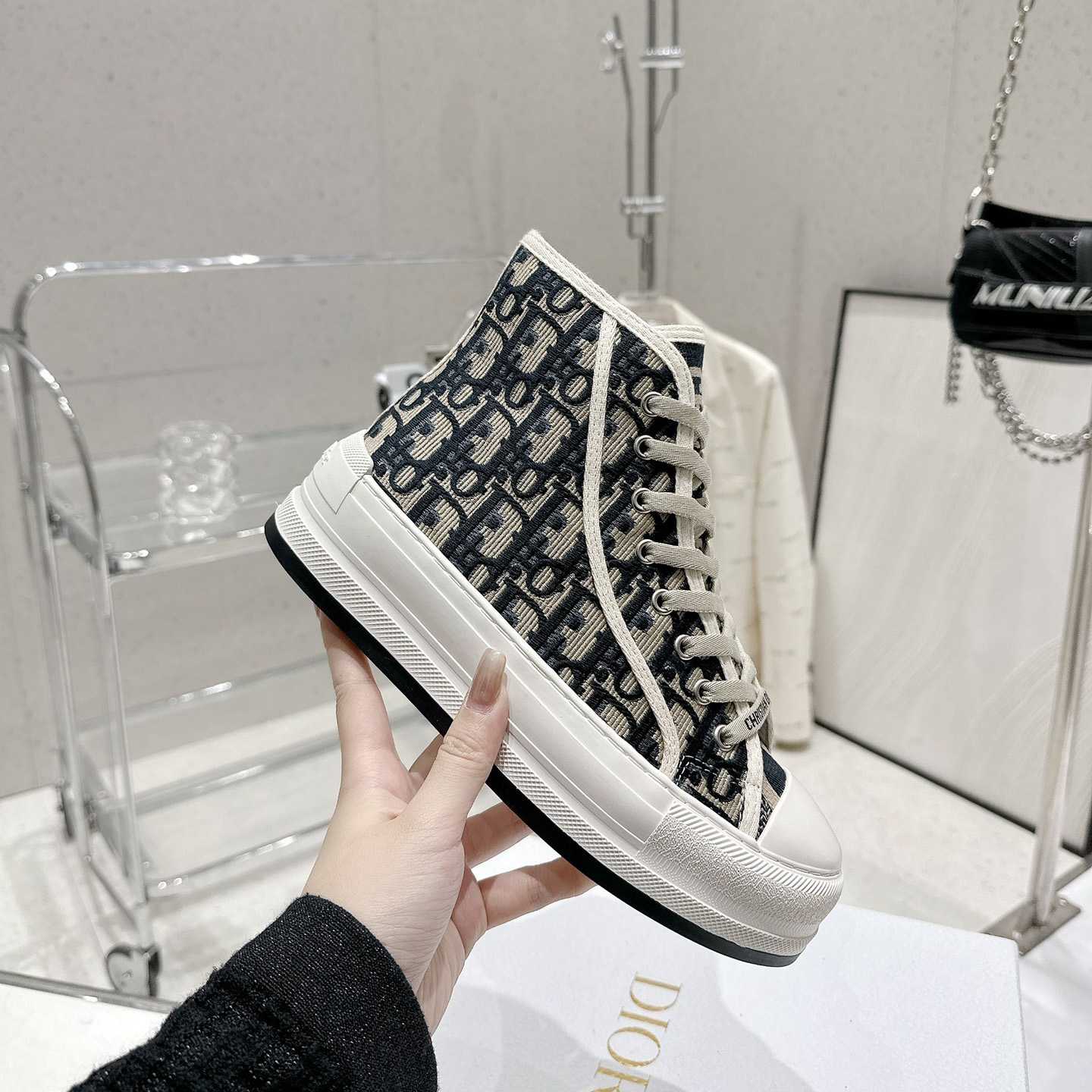 Dior Walk'n'Dior Platform Sneaker - DesignerGu