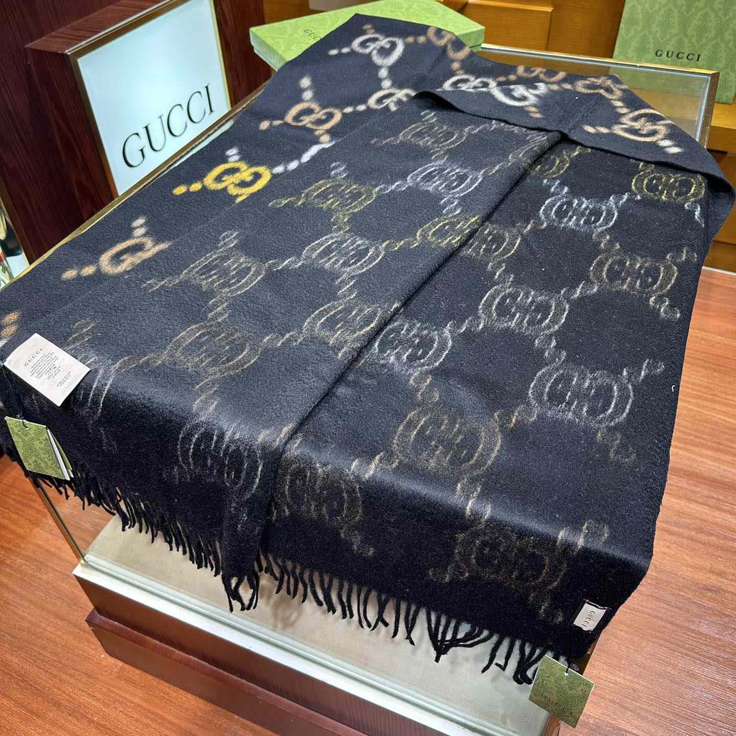 Gucci GG Jacquard Wool Silk Scarf - DesignerGu