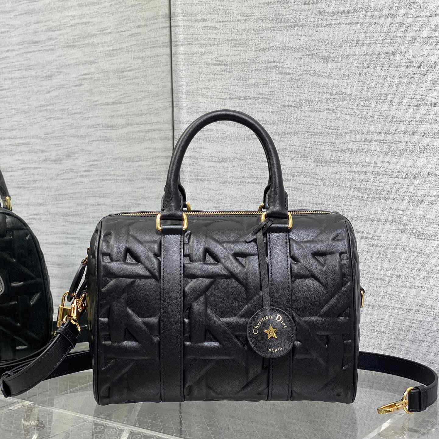 Dior Groove 25 Bag - DesignerGu