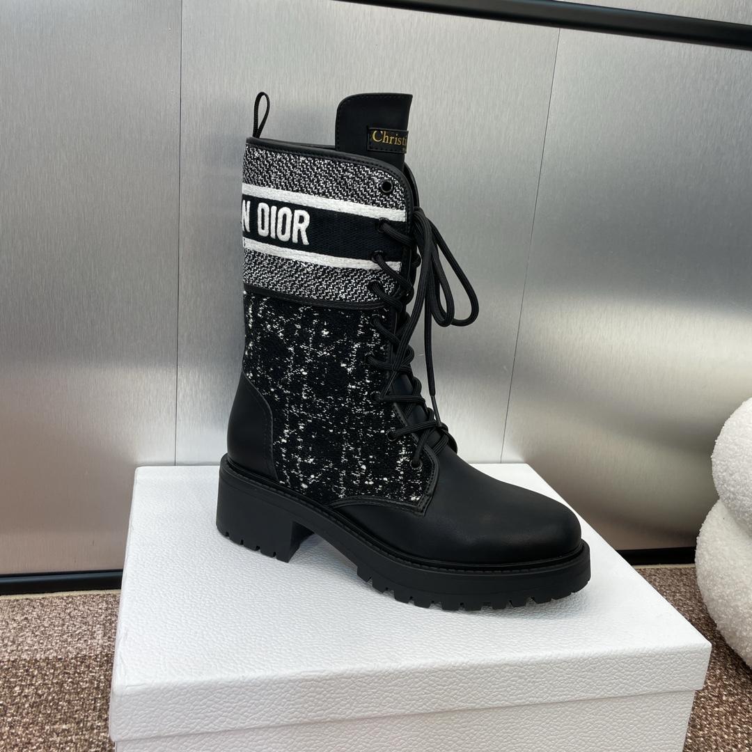 Dior D-Major Ankle Boot   - DesignerGu