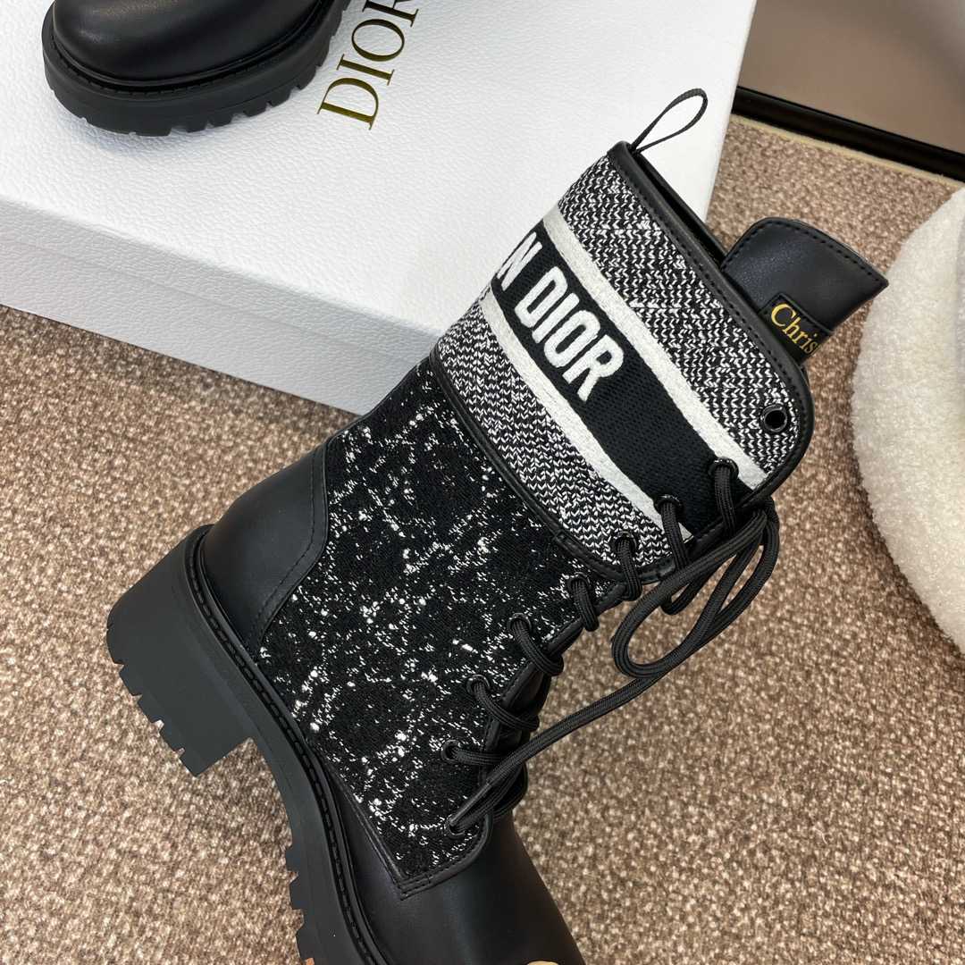 Dior D-Major Ankle Boot   - DesignerGu