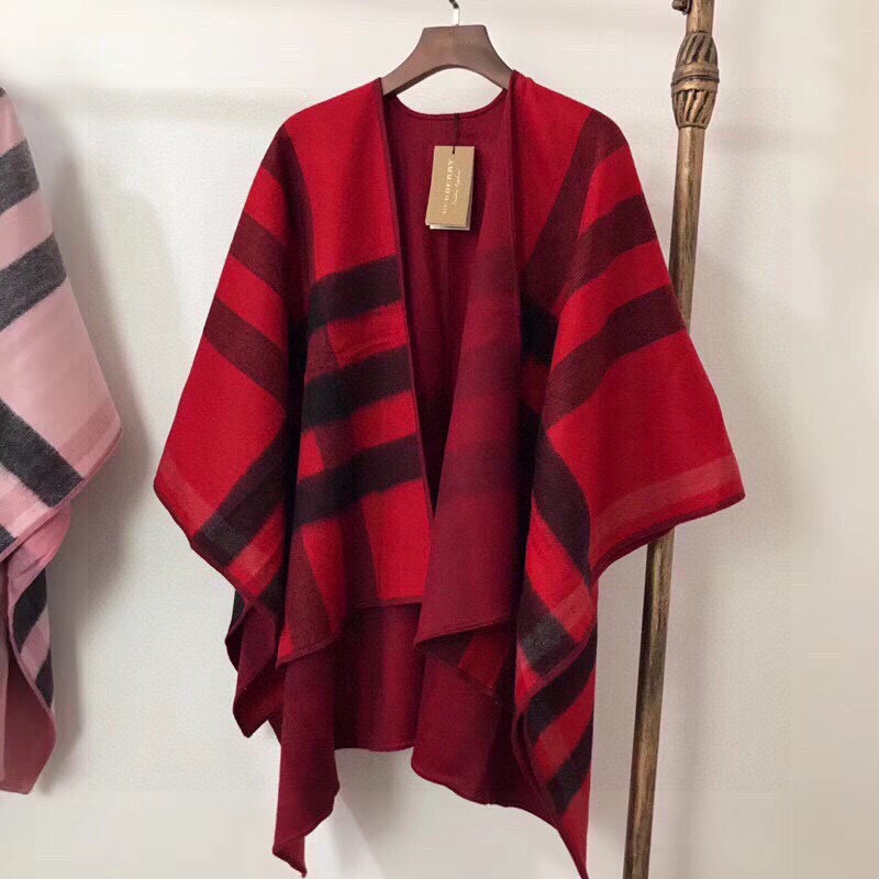 Burberry Charlotte Reversible Wool Felt Cape    140*140cm - DesignerGu