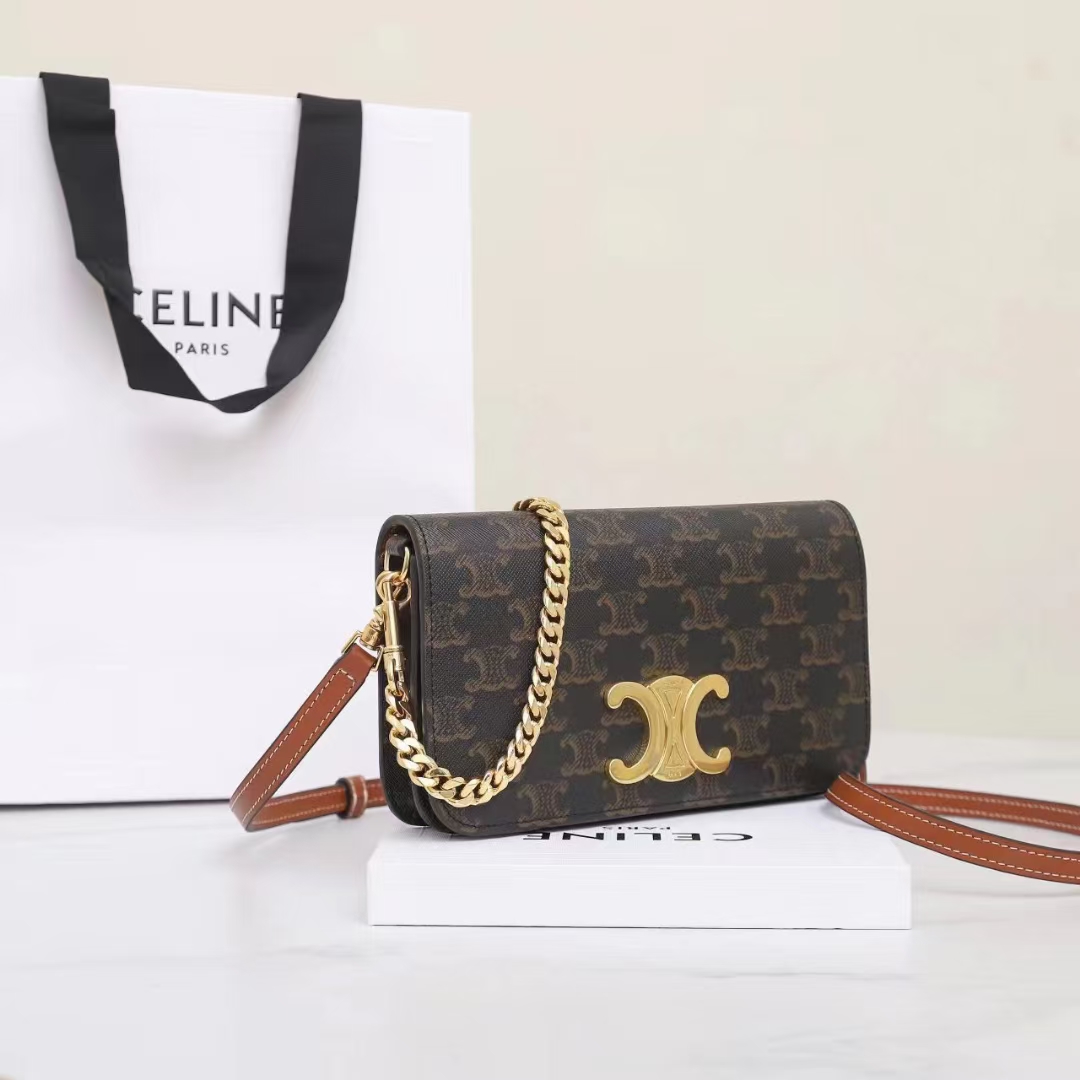 Celine Multipochette In Triomphe Canvas And Calfskin - DesignerGu