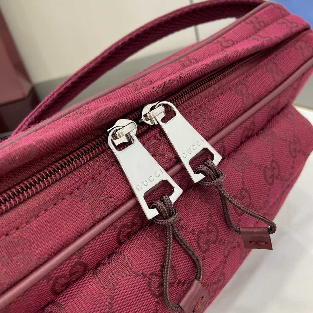 Gucci Small GG Crossbody Bag - DesignerGu