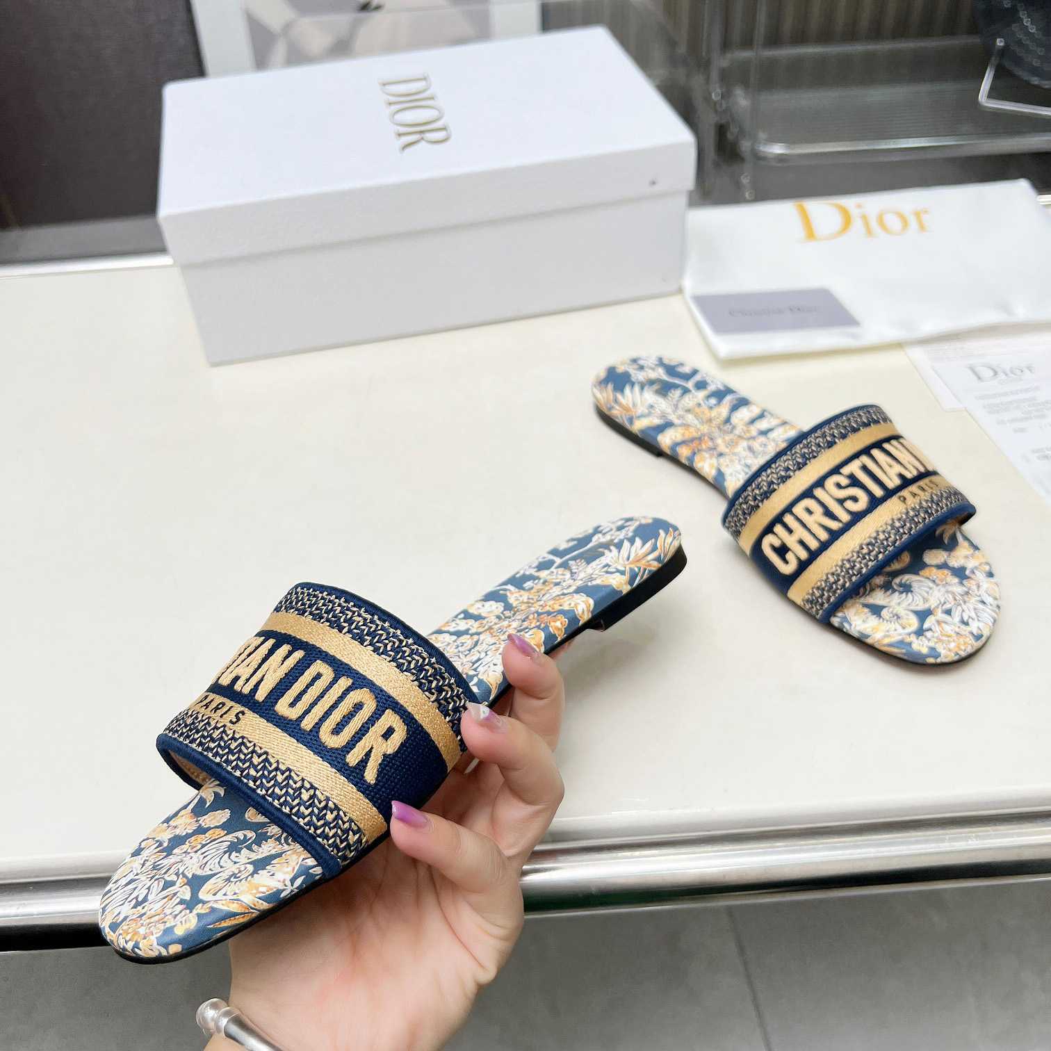 Dior Dway Slide - DesignerGu