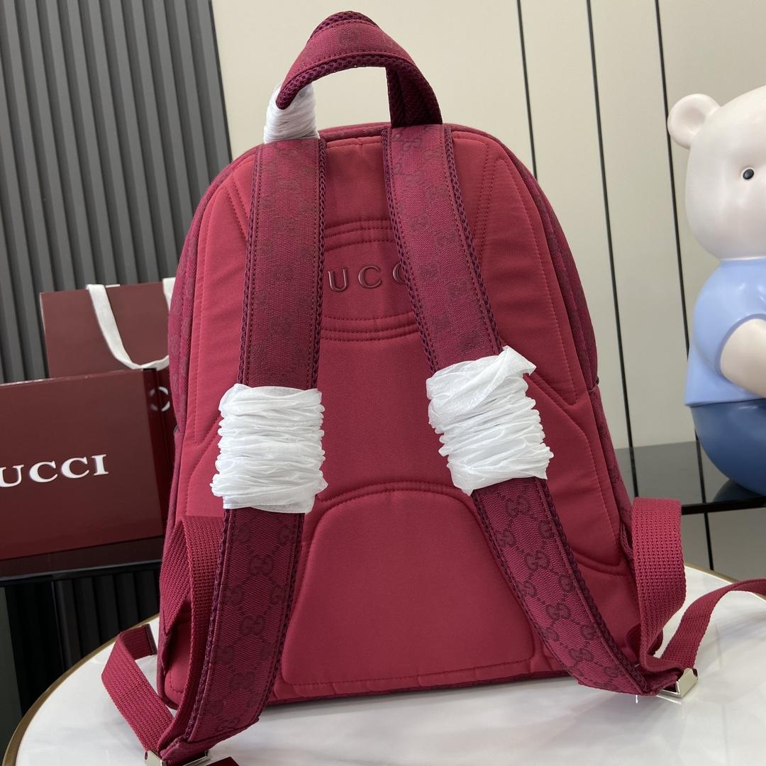 Gucci Medium Backpack With Gucci Logo - DesignerGu