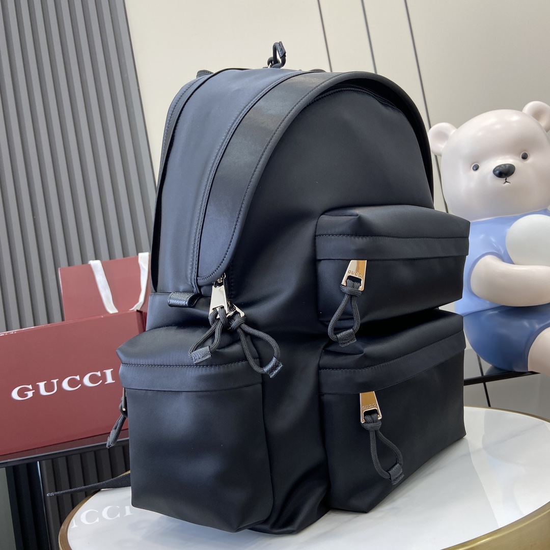 Gucci Large Backpack With Gucci Logo - DesignerGu