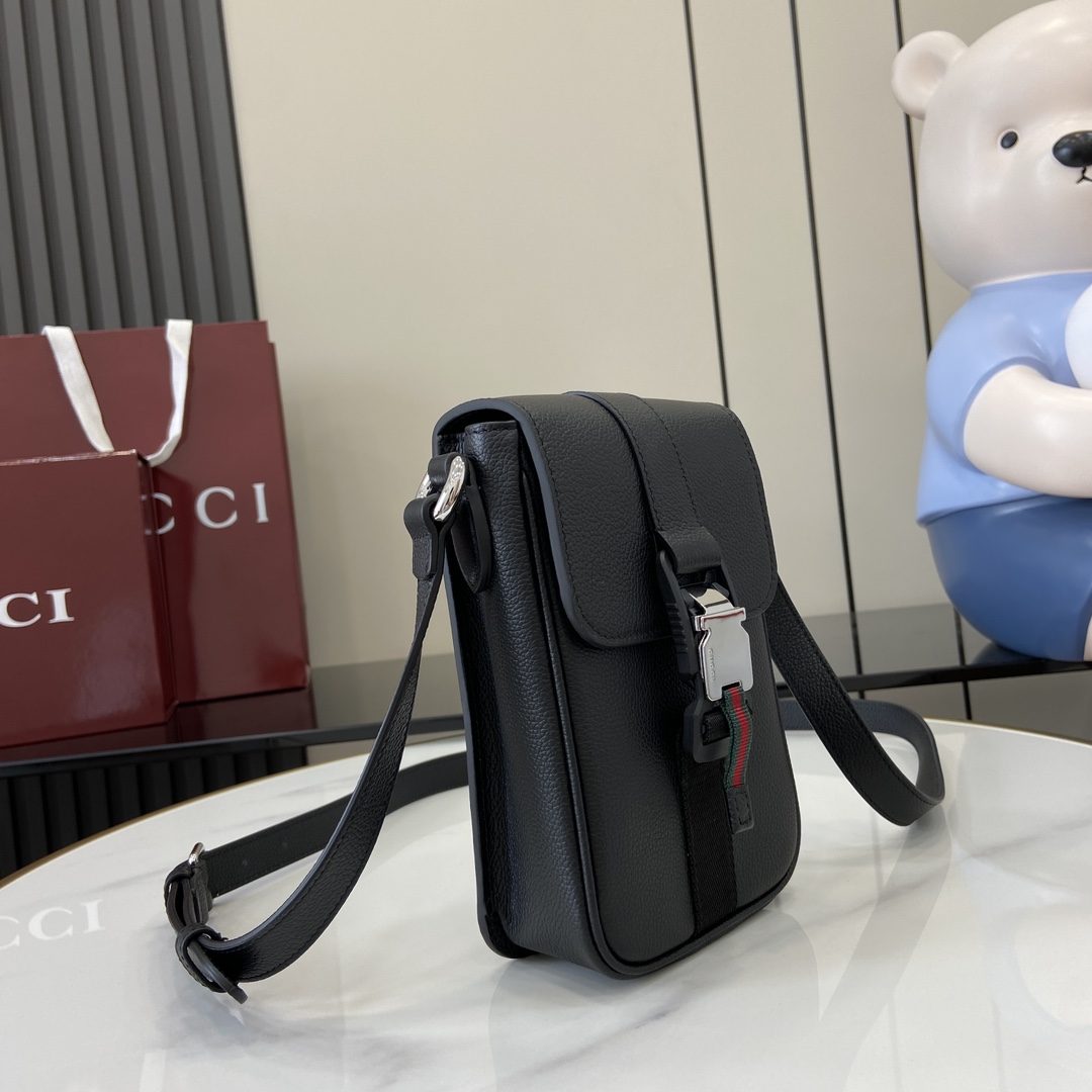 Gucci  Super Mini Crossbody Bag - DesignerGu