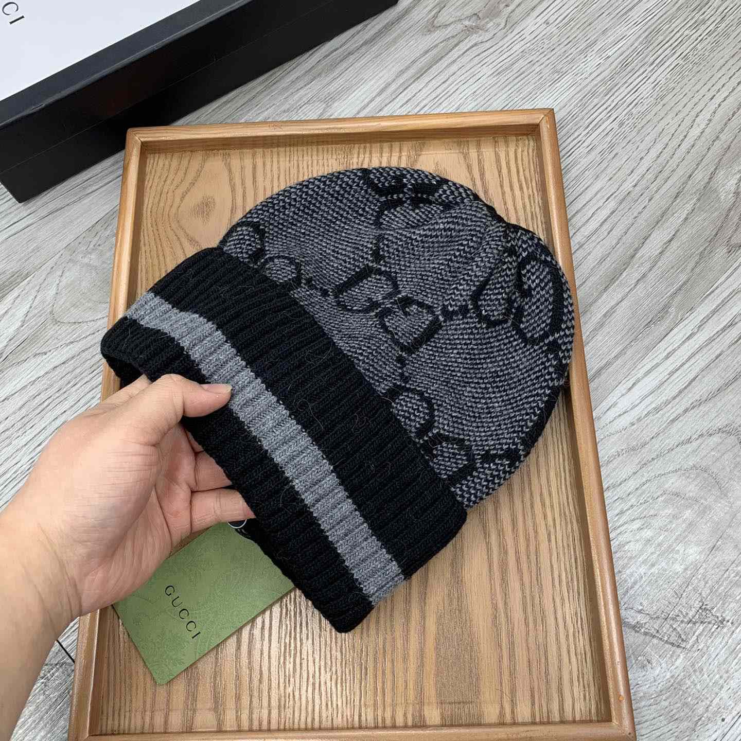 Gucci Beanie  - DesignerGu