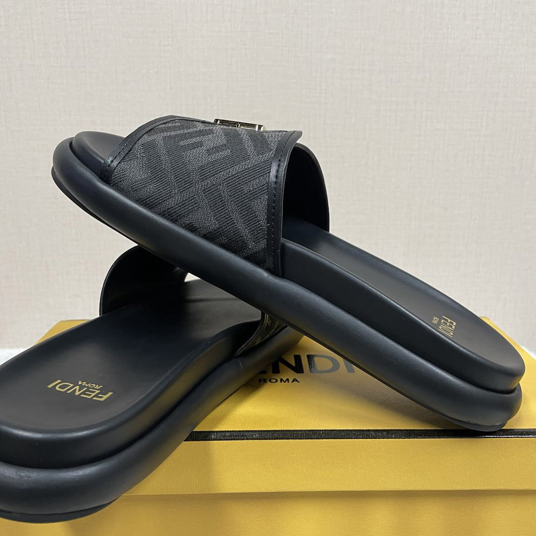 Fendi Feel Black Fabric Slides - DesignerGu