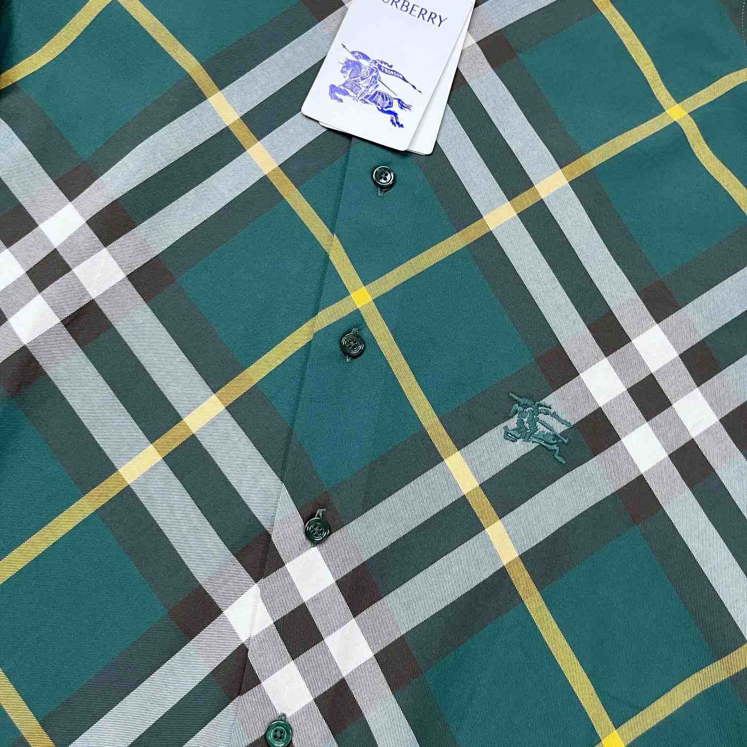 Burberry Vintage Check Patterned Shirt - DesignerGu