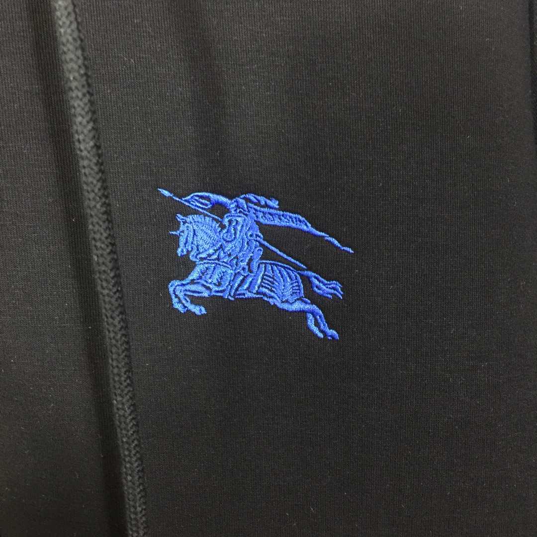 Burberry Tracksuit  - DesignerGu