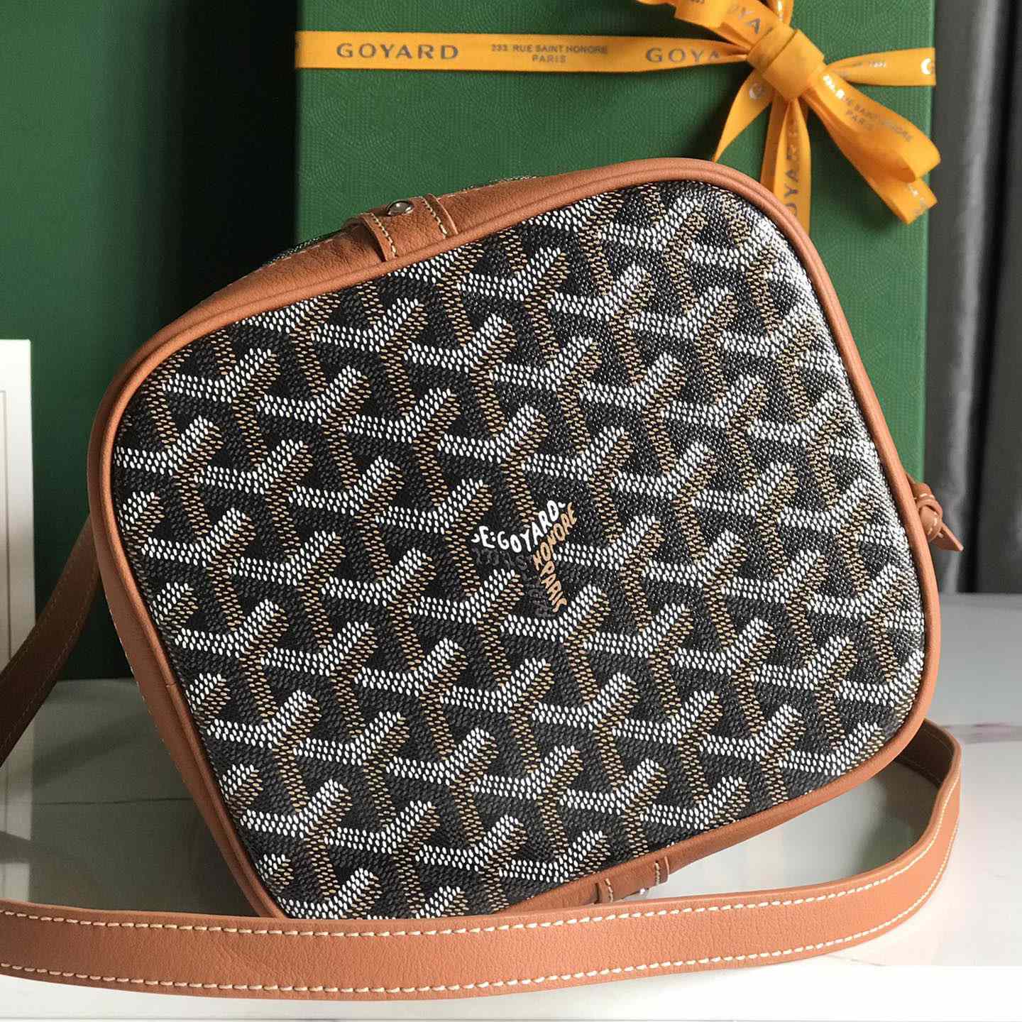 Goyard Petit Flot Bucket Bag  - DesignerGu