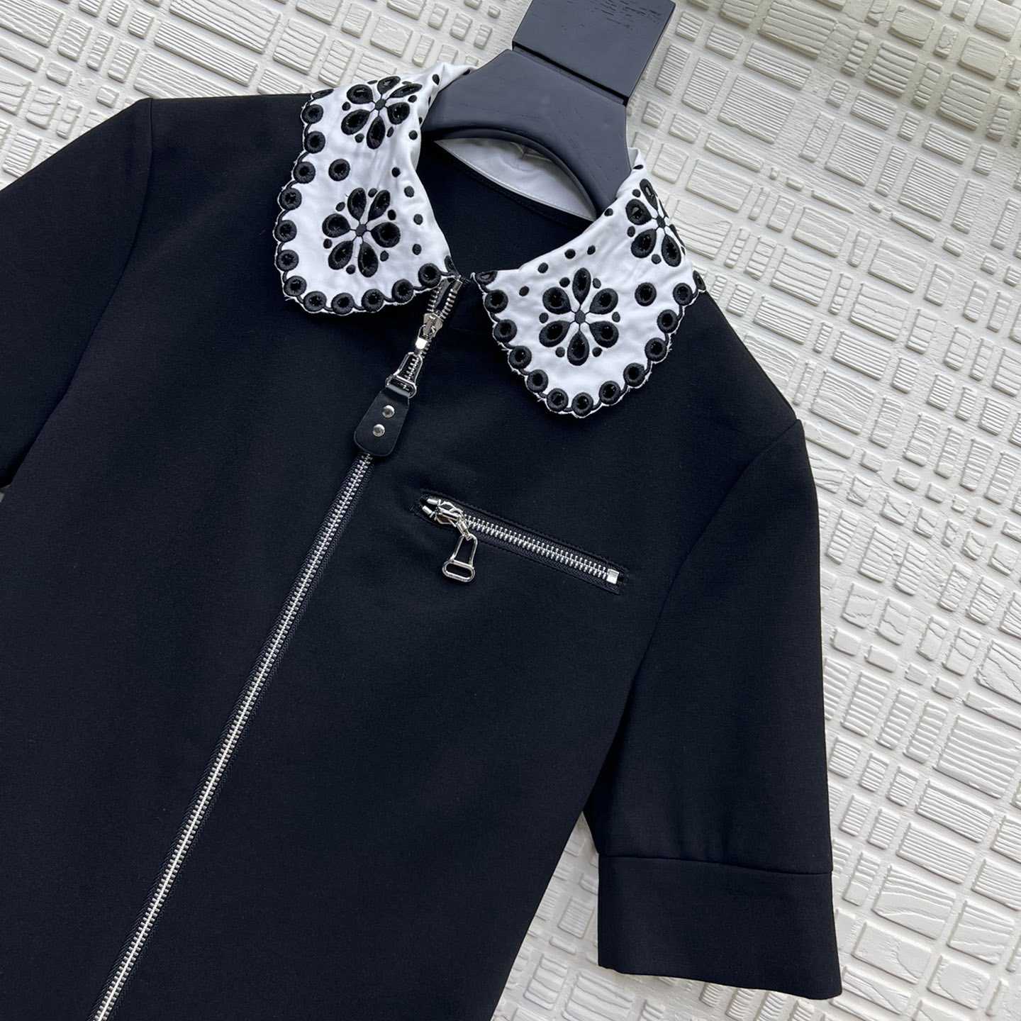 Louis Vuitton Broderie Collar Zip-Up Knit Dress   1AGAGR - DesignerGu