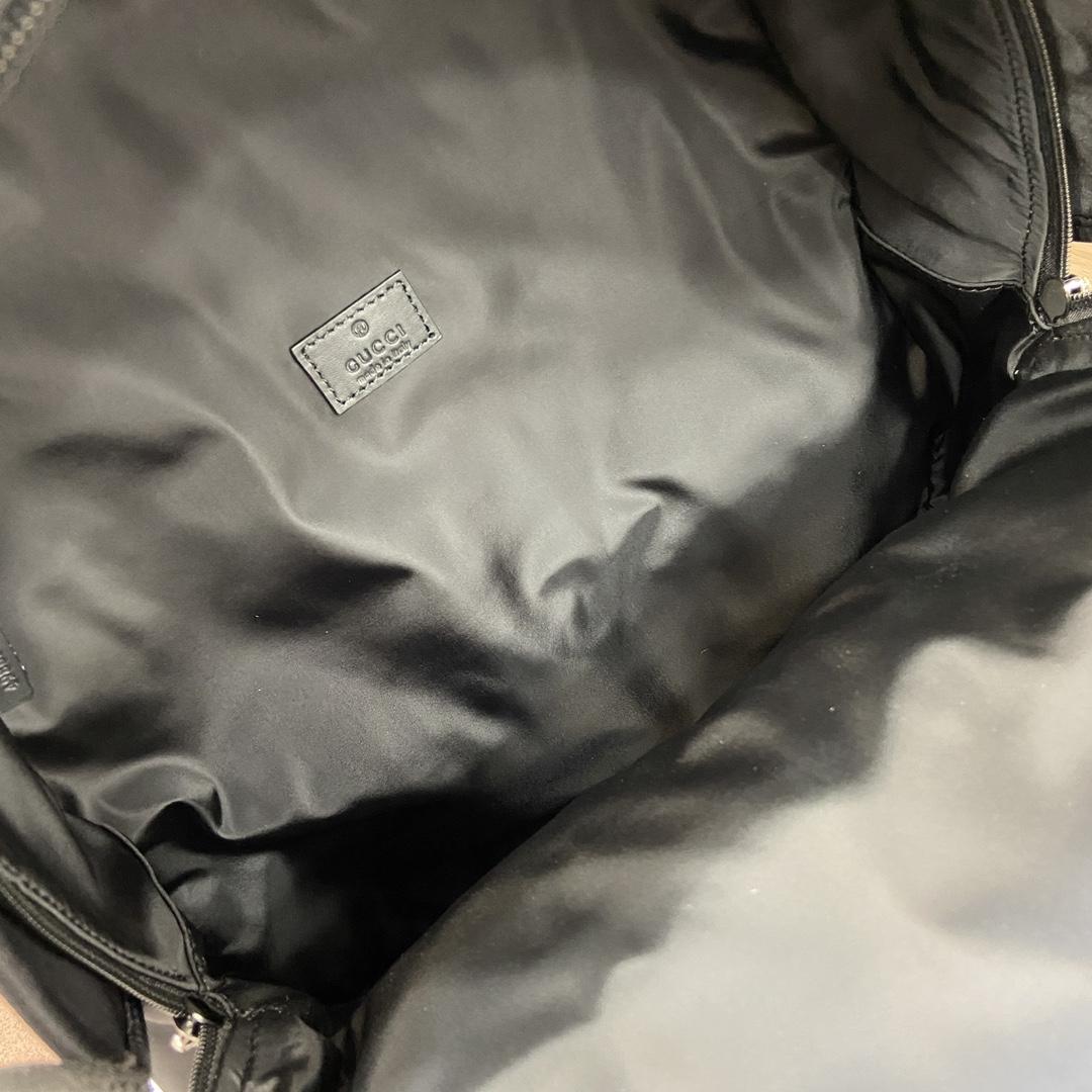 Gucci Medium Backpack With Gucci Logo - DesignerGu