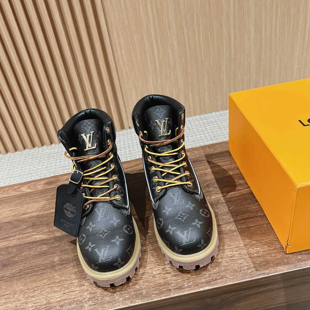 Louis Vuitton x Timberland Ankle Boot - DesignerGu