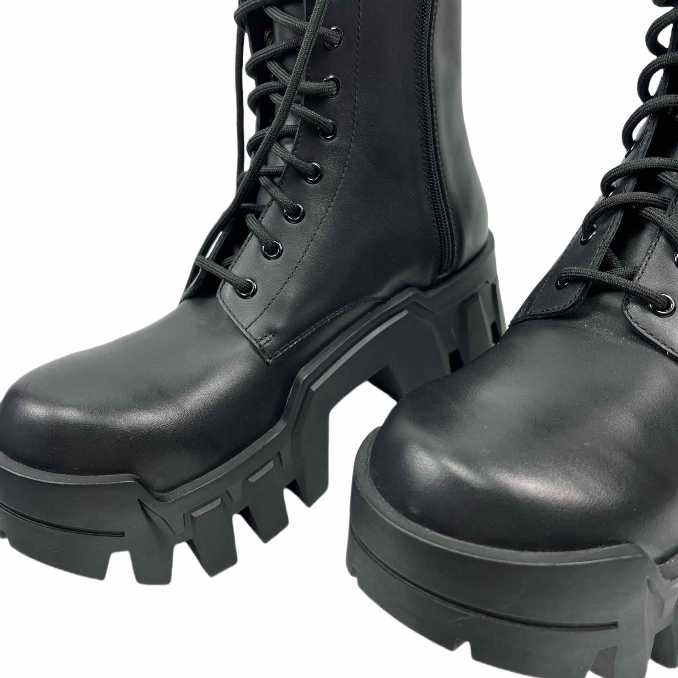 Balenciaga Bulldozer Lace-Up Boot In Black - DesignerGu