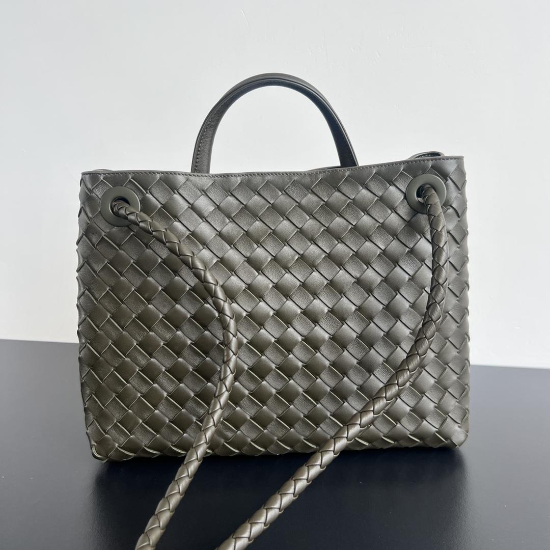 Bottega Veneta Medium Andiamo  32*24*12CM - DesignerGu