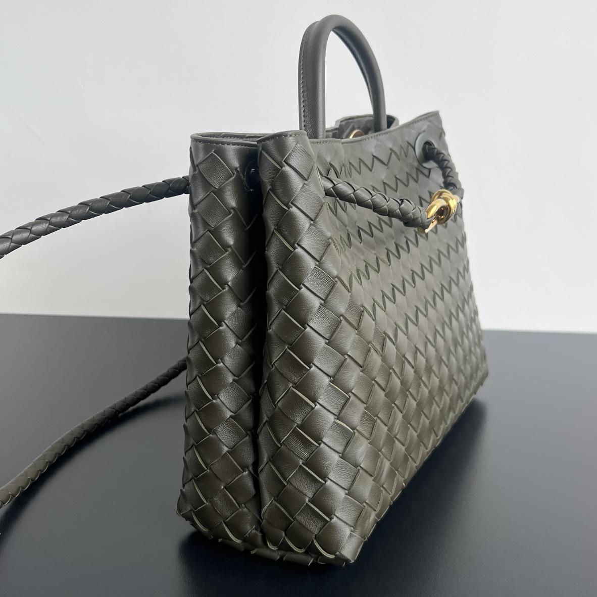 Bottega Veneta Medium Andiamo  32*24*12CM - DesignerGu