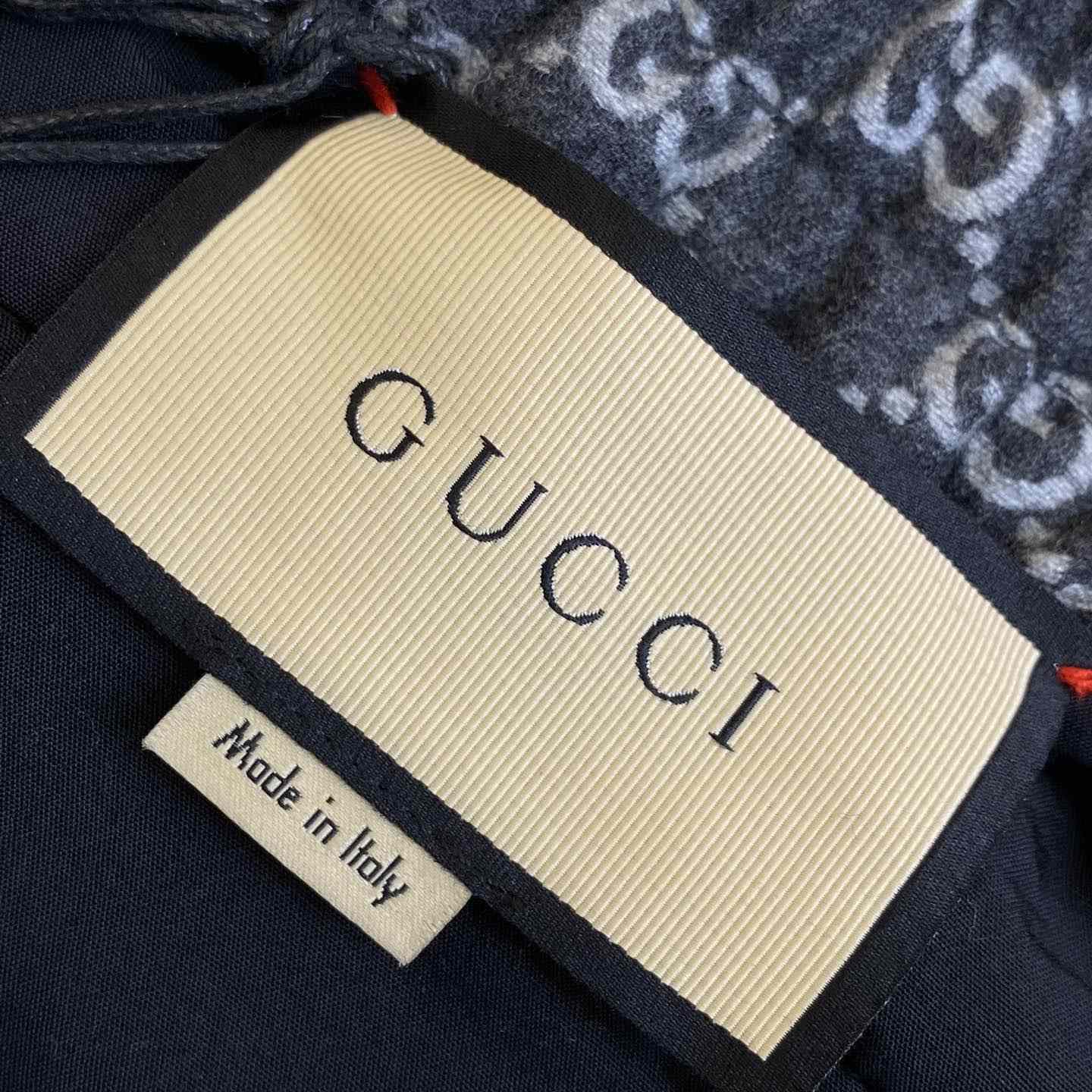 Gucci Trousers - DesignerGu