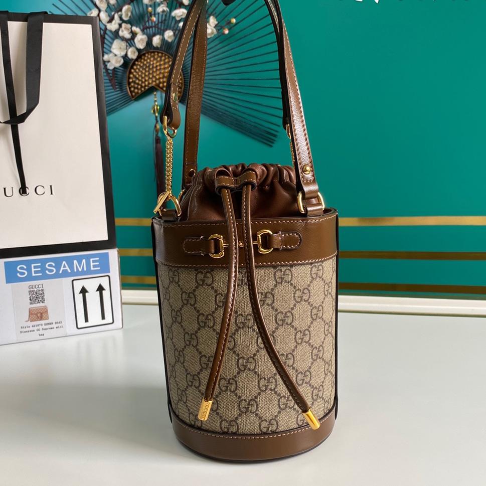 Gucci Horsebit 1955 Small Bucket Bag 'Beige'  (16-14-14cm) - DesignerGu