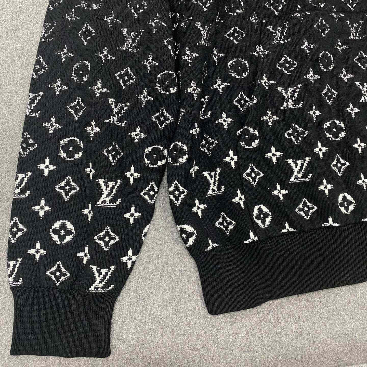 Louis Vuitton Monogram Gradient Hoodie - DesignerGu