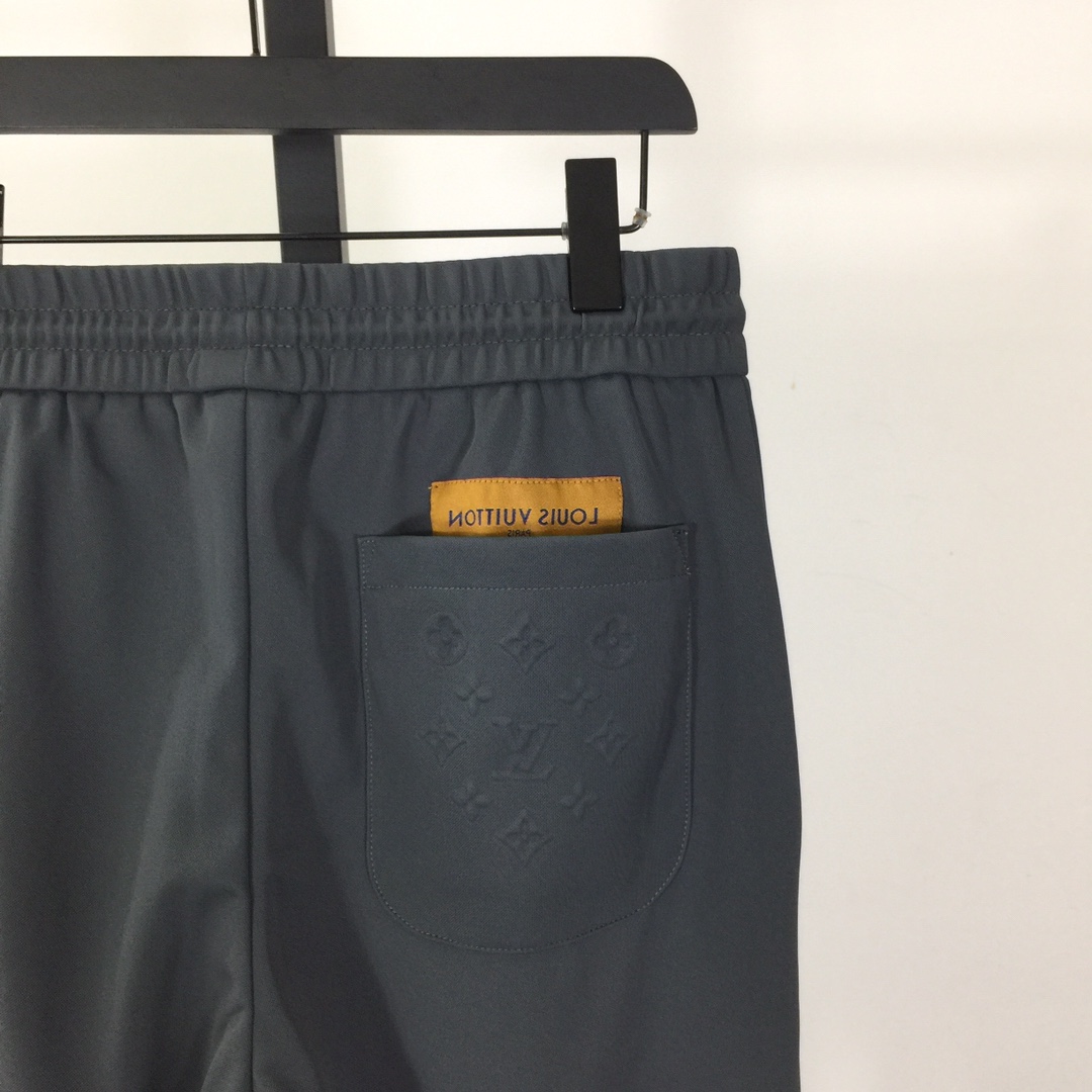 Louis Vuitton Cotton Pants - DesignerGu