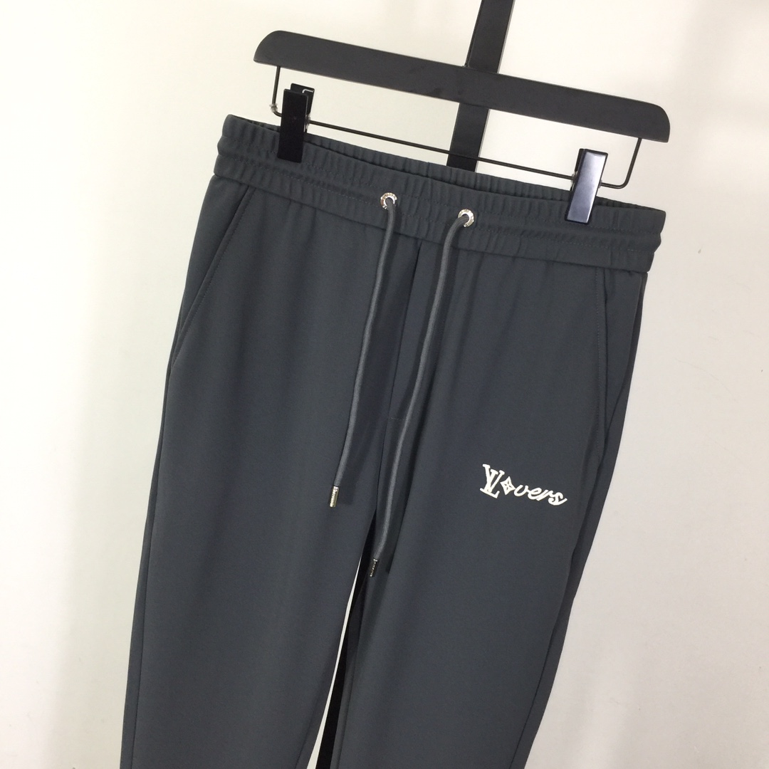 Louis Vuitton Cotton Pants - DesignerGu