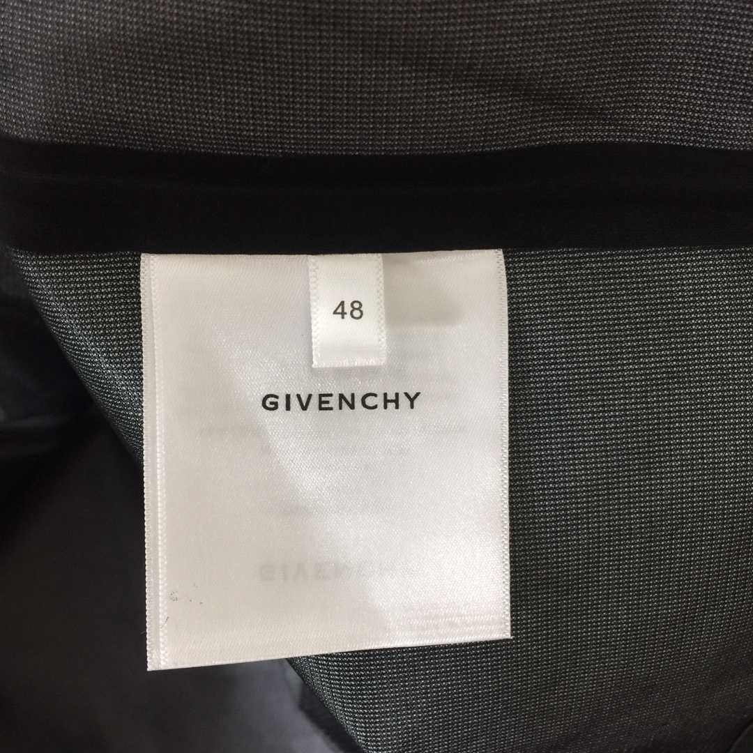 Givenchy Logo Hooded Jacket in Black - DesignerGu