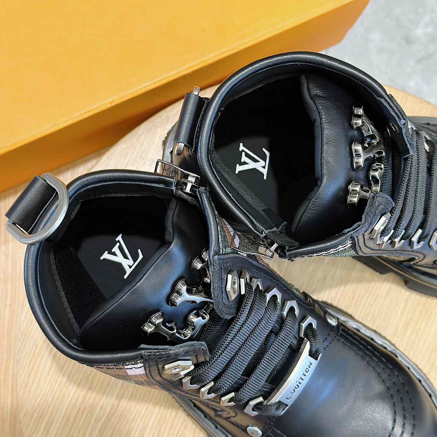 Louis Vuitton LV Checker Combat Boot   1ACNEX - DesignerGu