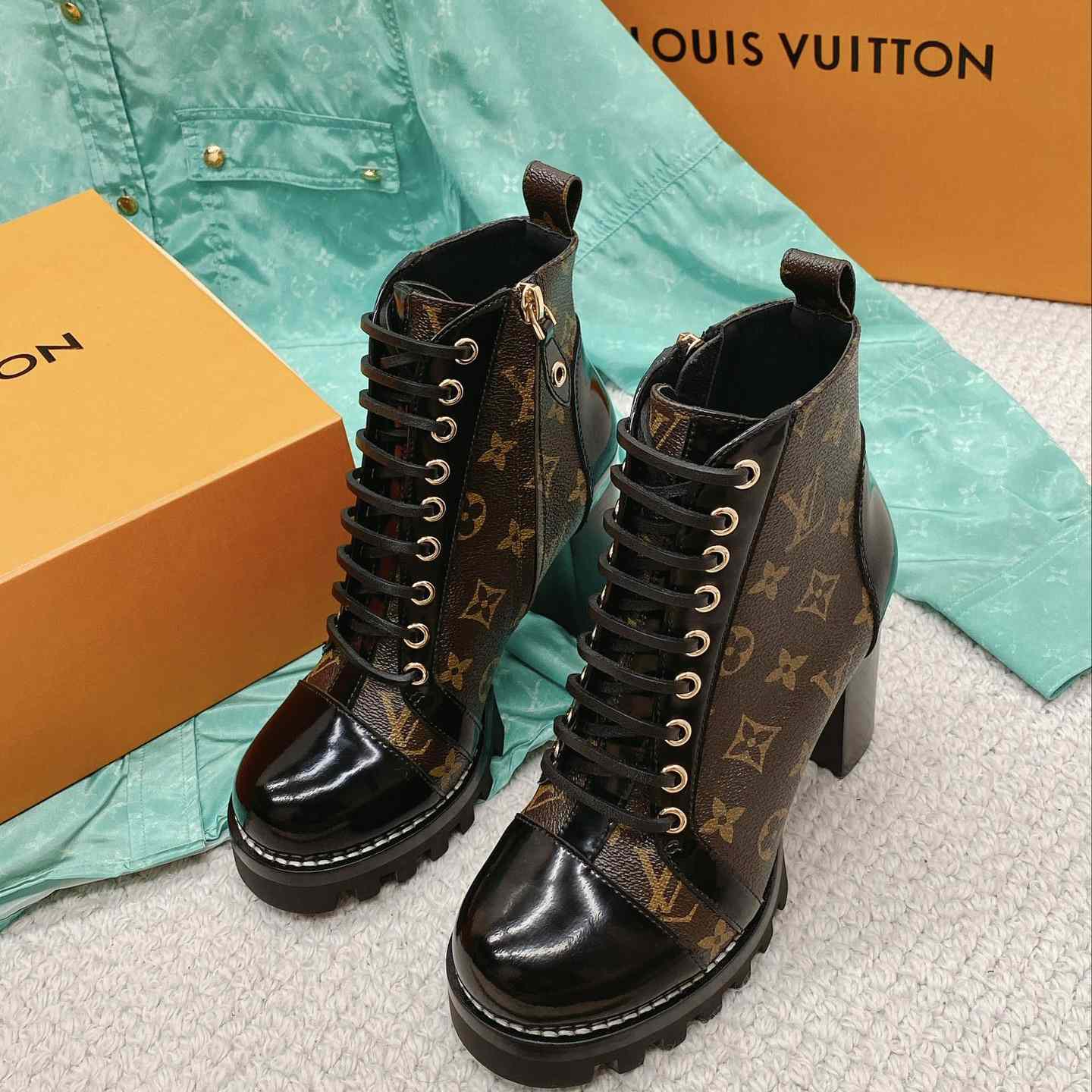 Louis Vuitton Star Trail Ankle Boot   1 A2Y7X - DesignerGu