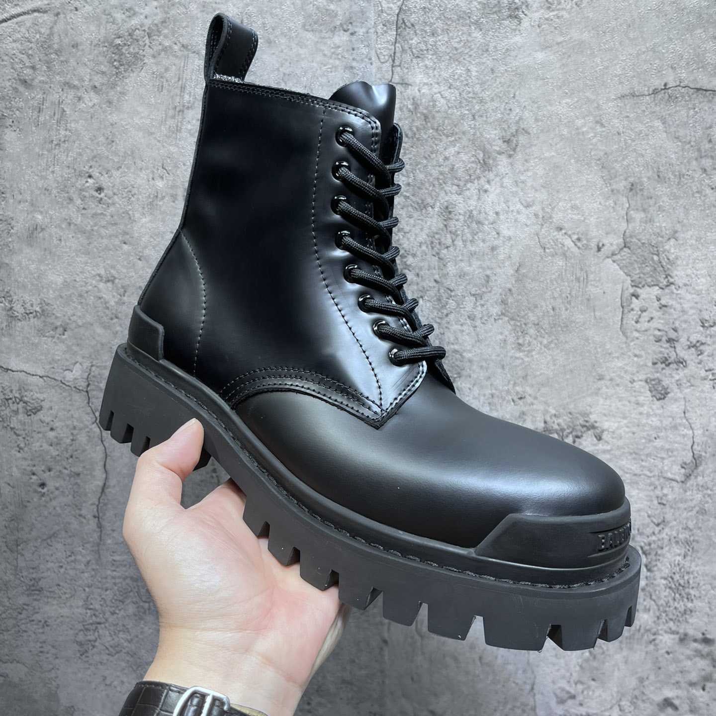 Balenciaga Men's Strike Boot - DesignerGu