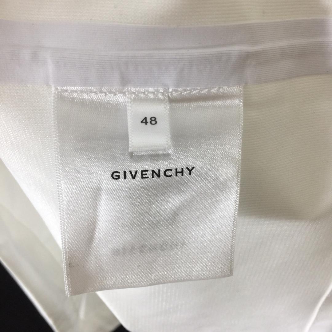 Givenchy Logo Hooded Jacket in White - DesignerGu