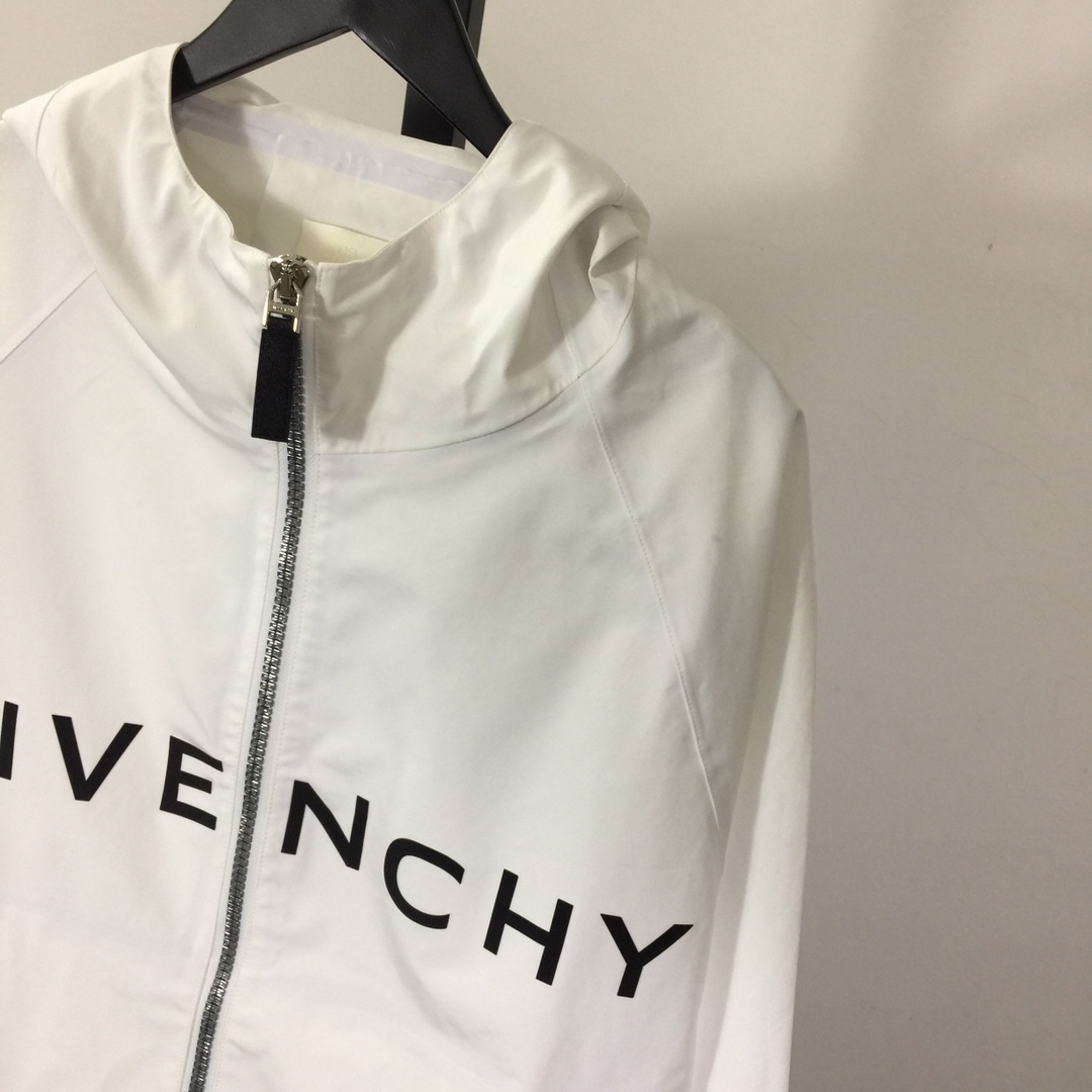 Givenchy Logo Hooded Jacket in White - DesignerGu