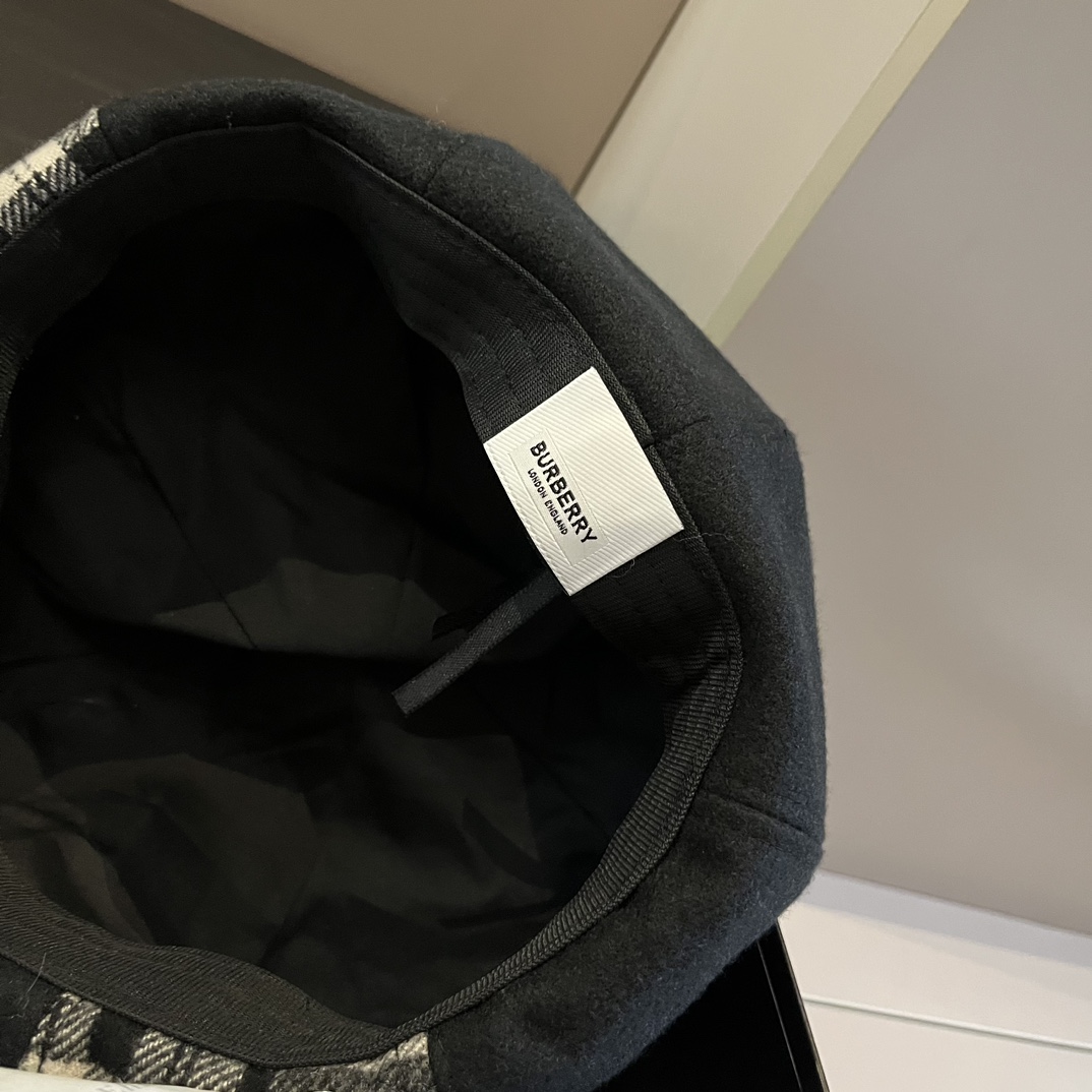 Burberry Beret Hat - DesignerGu