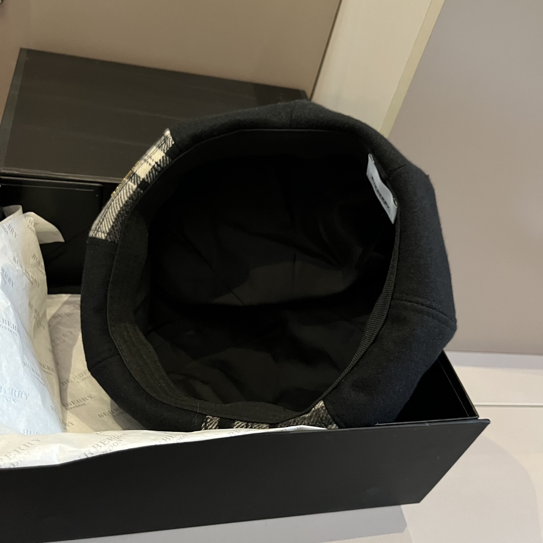 Burberry Beret Hat - DesignerGu