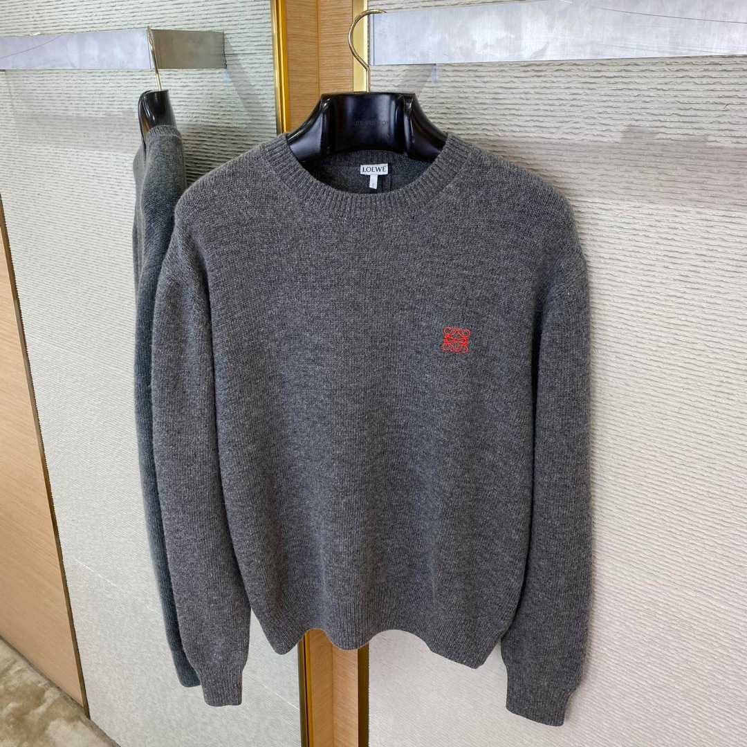 Loewe Sweater In Wool - DesignerGu