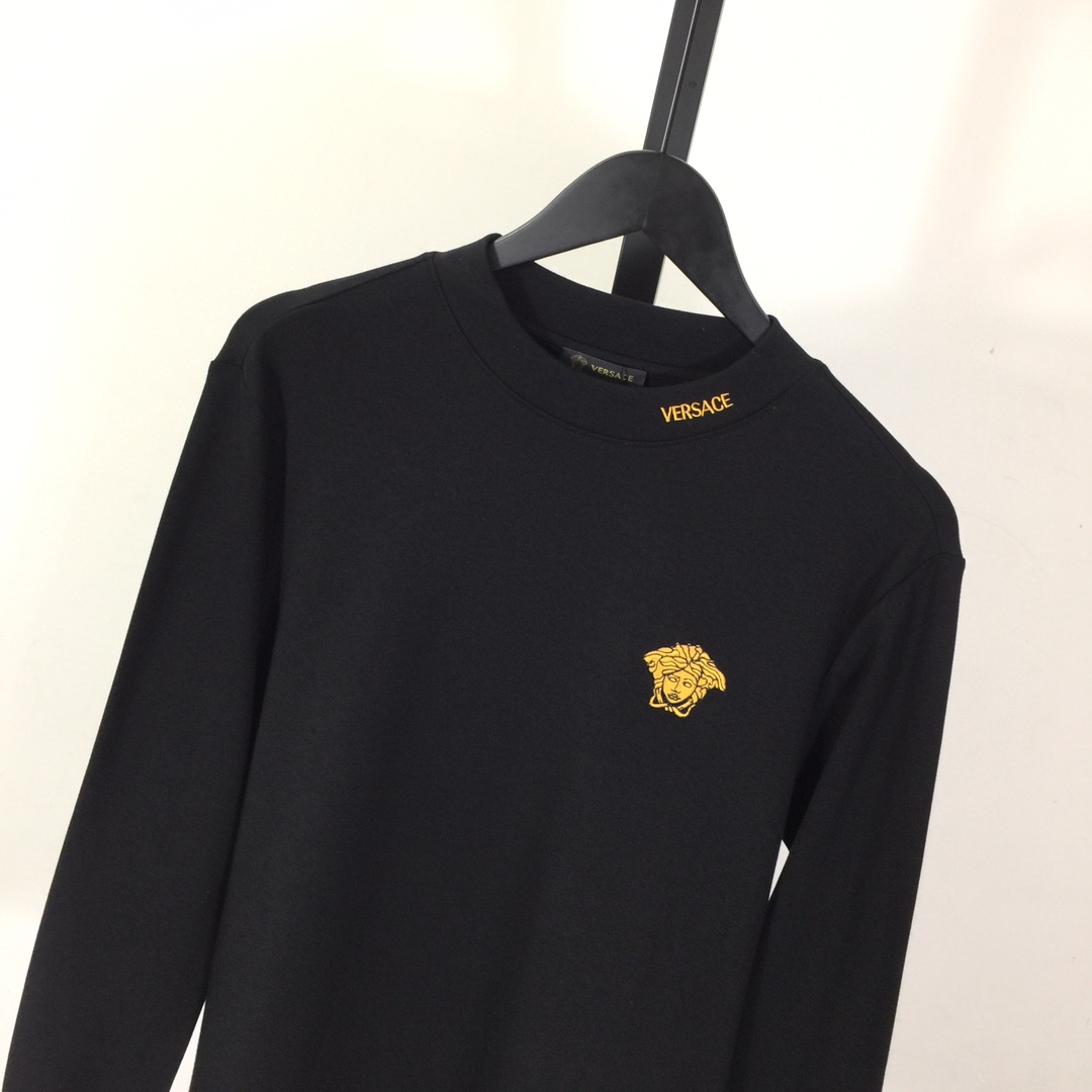 Versace Logo Long Sleeve Tee - DesignerGu