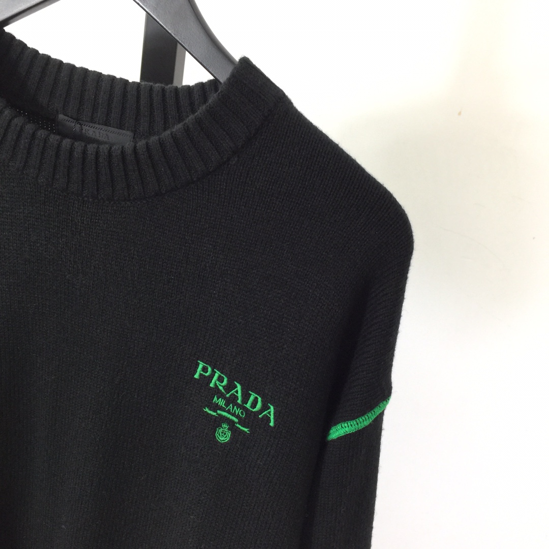 Prada Logo Sweater - DesignerGu