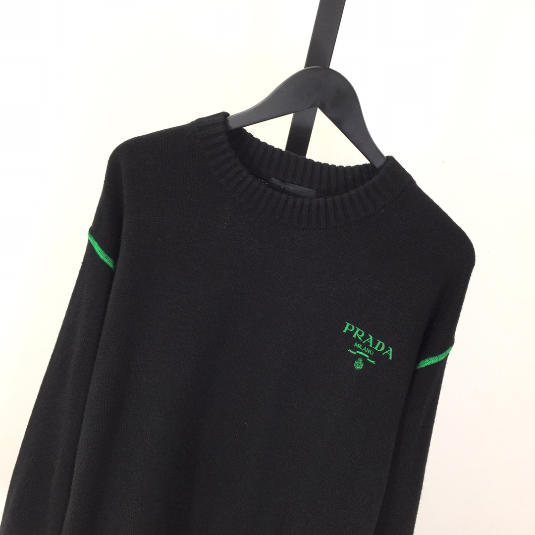 Prada Logo Sweater - DesignerGu