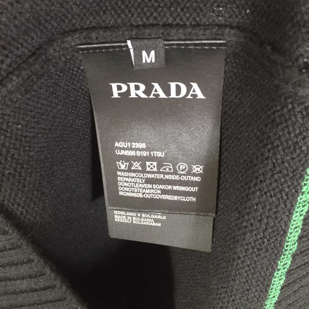 Prada Logo Sweater - DesignerGu