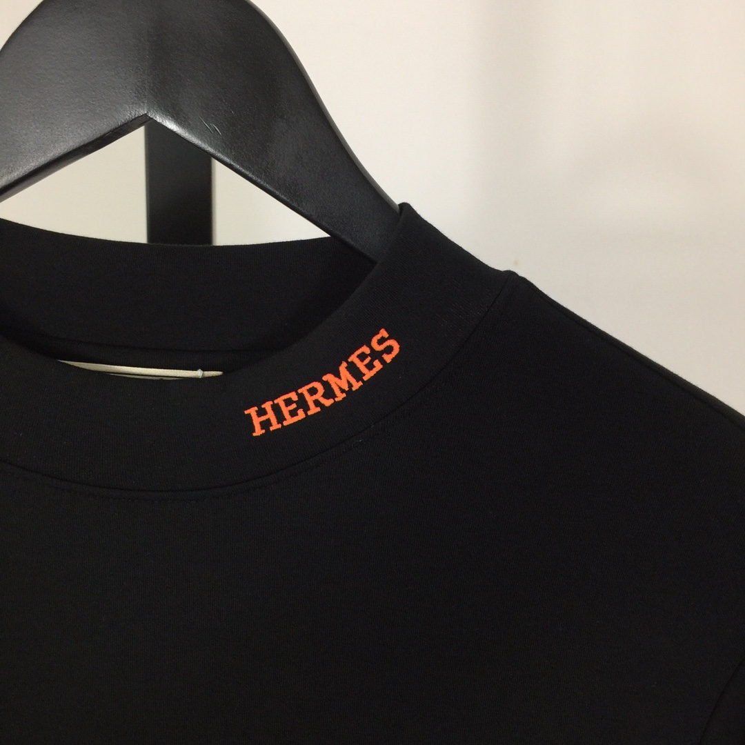 Hermes Logo Long Sleeve Tee - DesignerGu