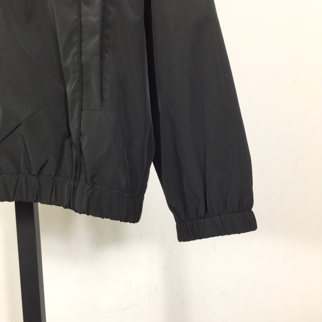 Givenchy Jacket - DesignerGu