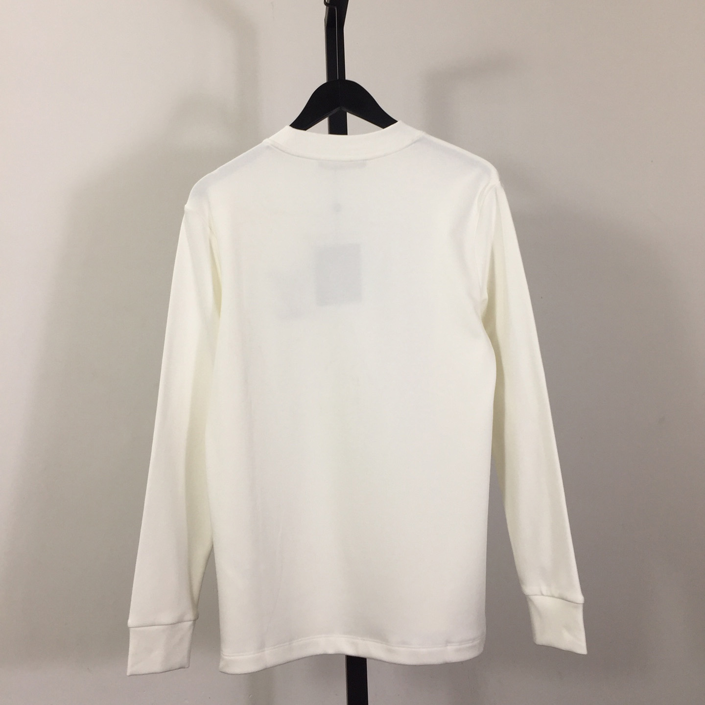 Louis Vuitton Logo Long Sleeve Tee - DesignerGu