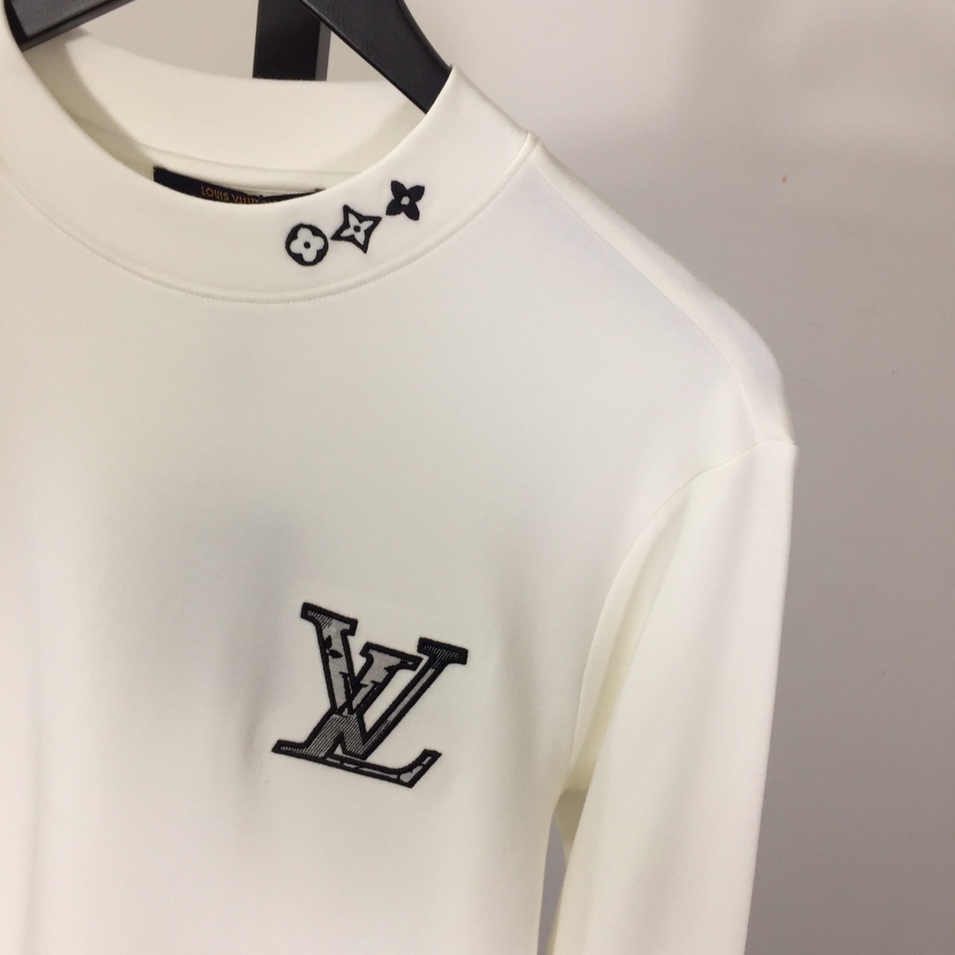 Louis Vuitton Logo Long Sleeve Tee - DesignerGu