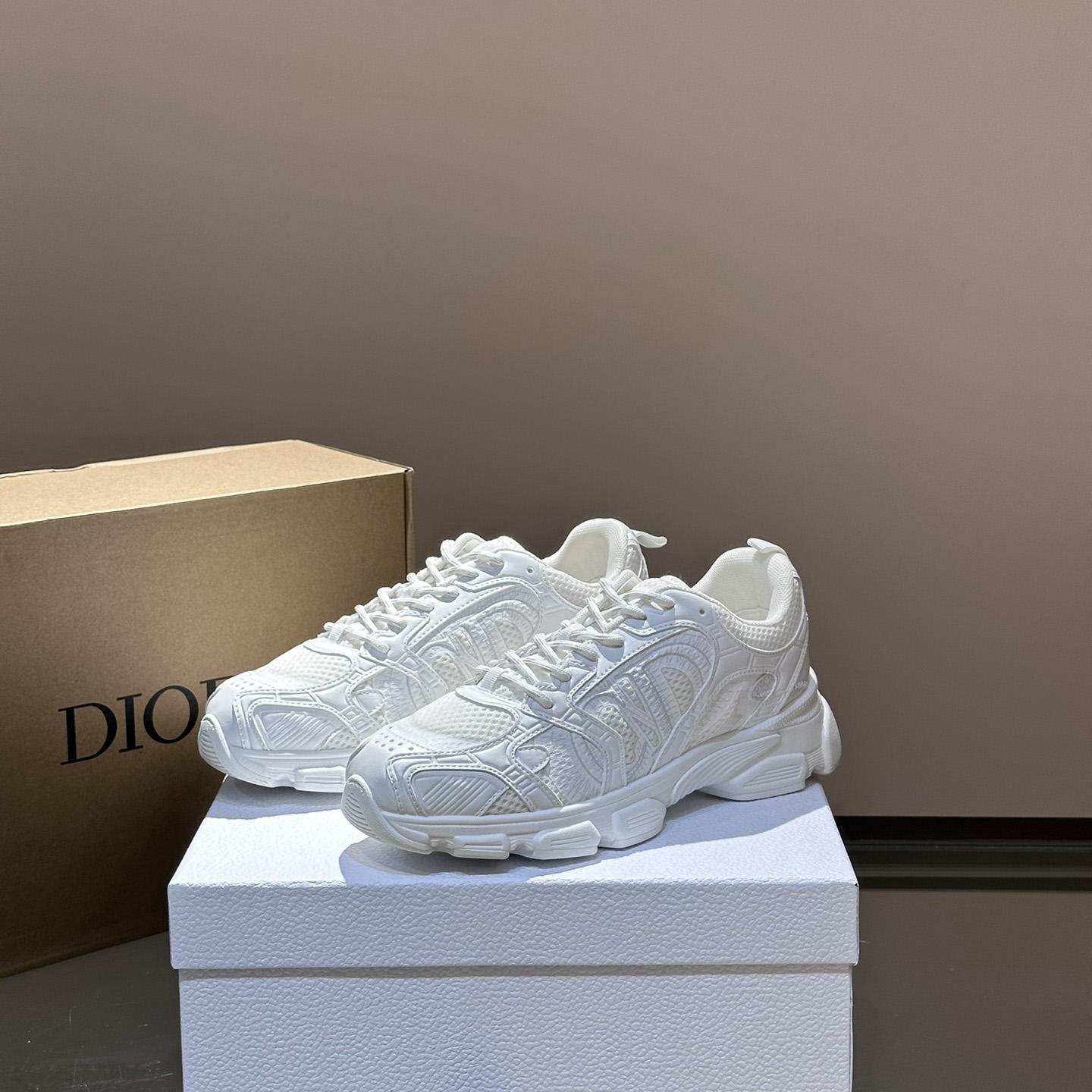 Dior Chrono Sneaker  - DesignerGu