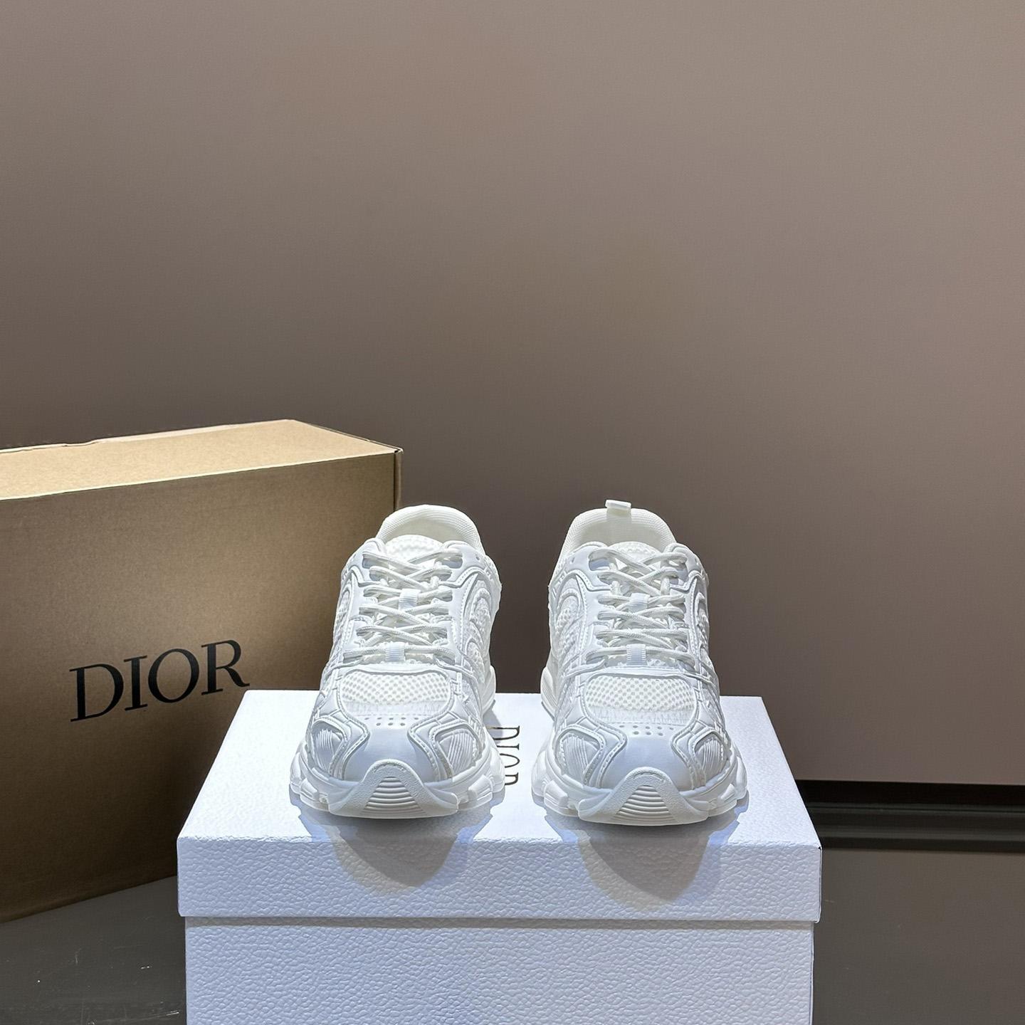 Dior Chrono Sneaker  - DesignerGu