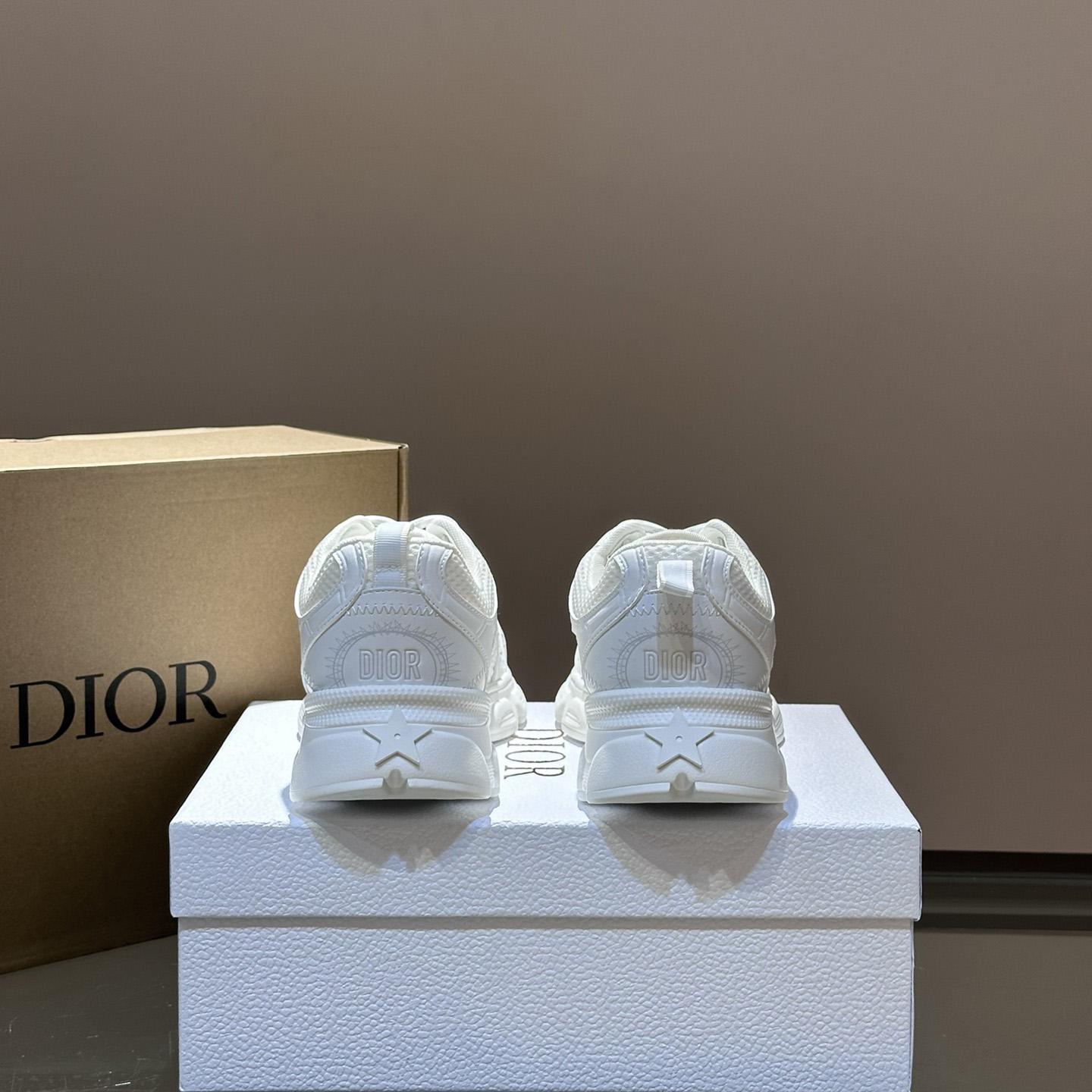 Dior Chrono Sneaker  - DesignerGu