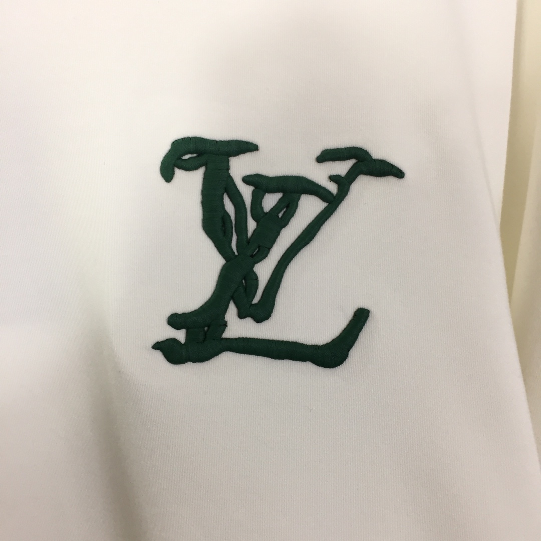 Louis Vuitton Logo Long Sleeve Tee - DesignerGu