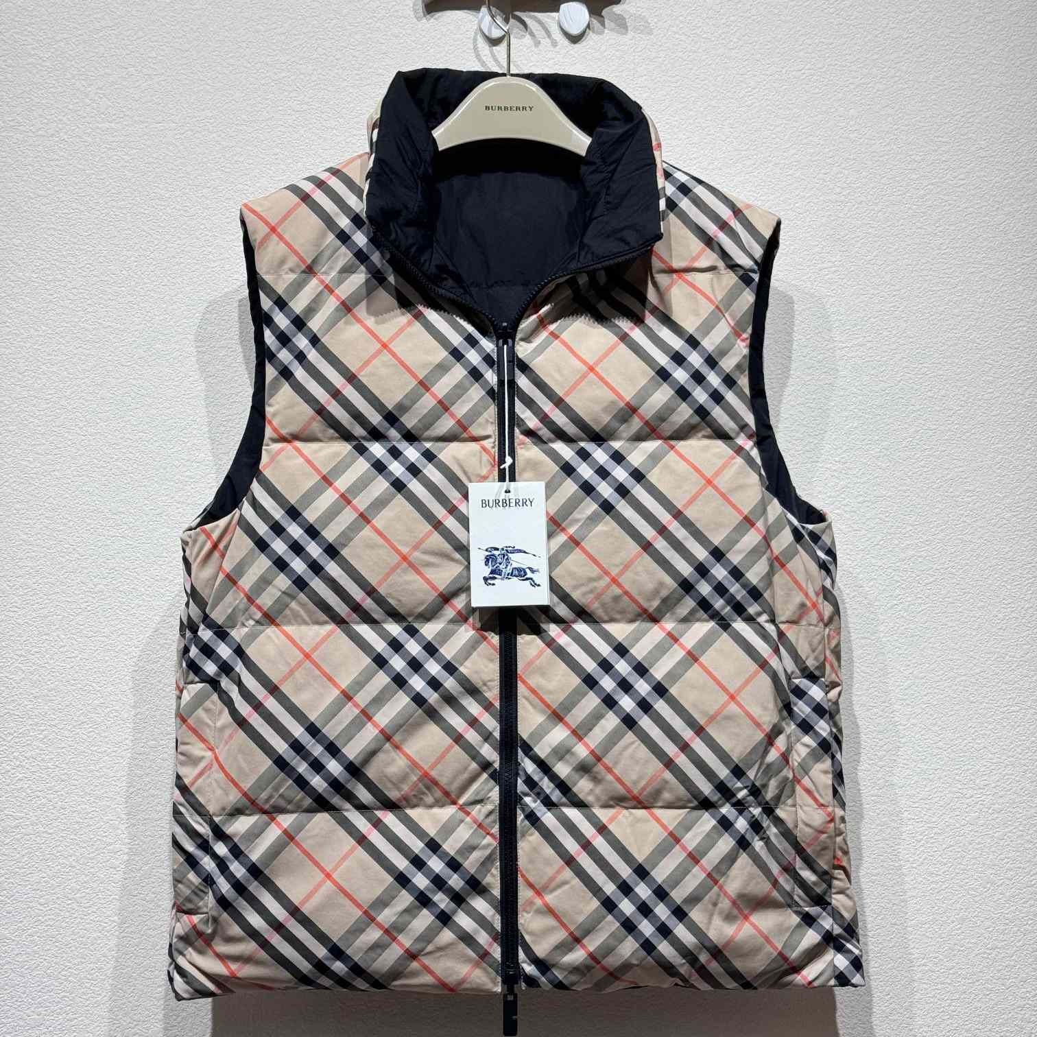 Burberry Reversible Padded Vest - DesignerGu